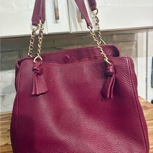 Beautiful Tori Burch Leather Tote Bag in Cranberry